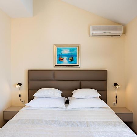 Guesthouse Rooms Split Exterior photo