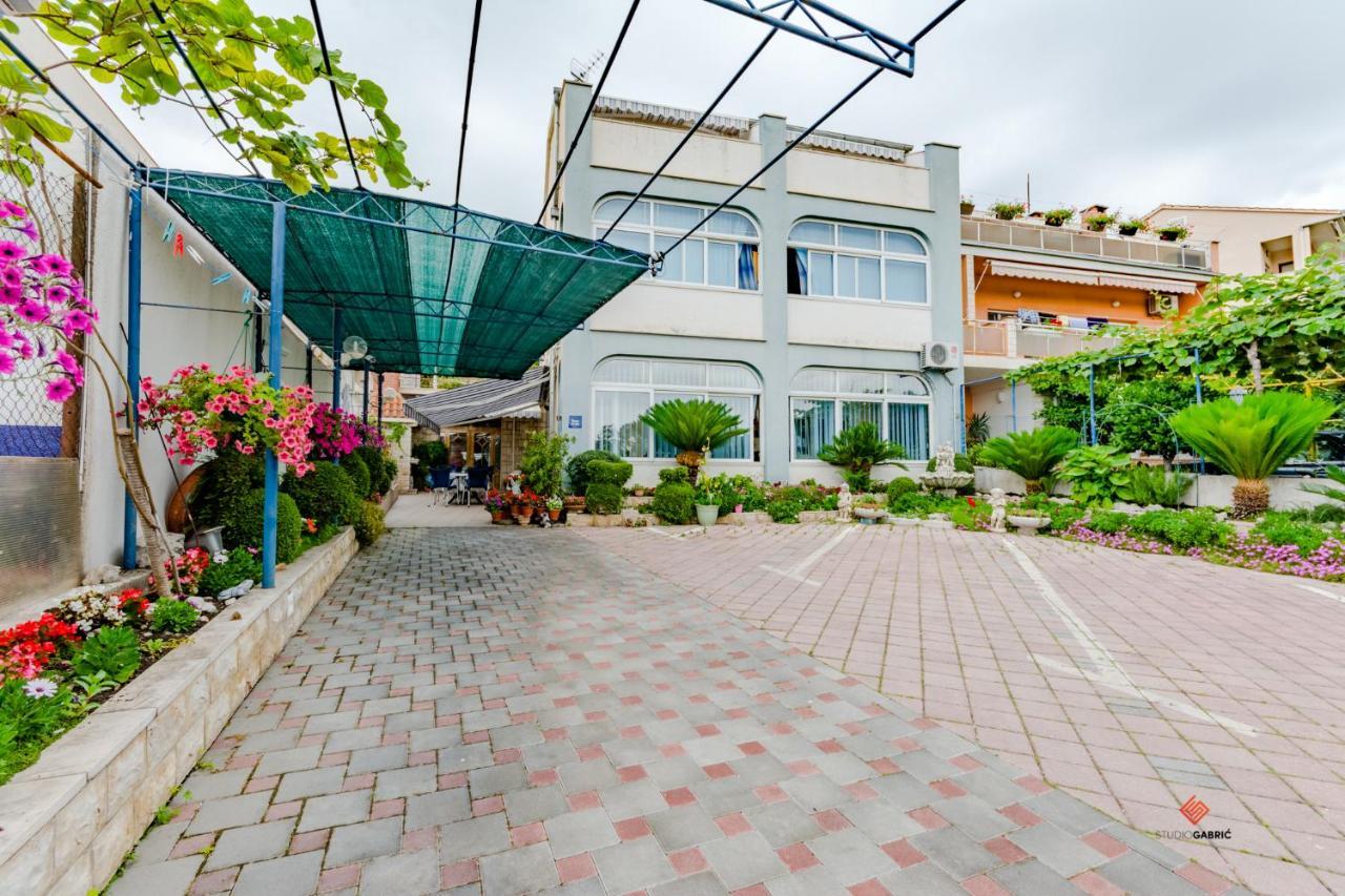 Guesthouse Rooms Split Exterior photo